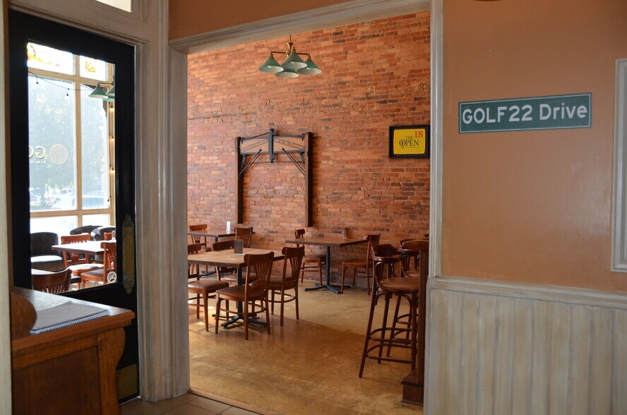 More Photos Of 11 Benton Ave E, Albia Restaurant For Sale