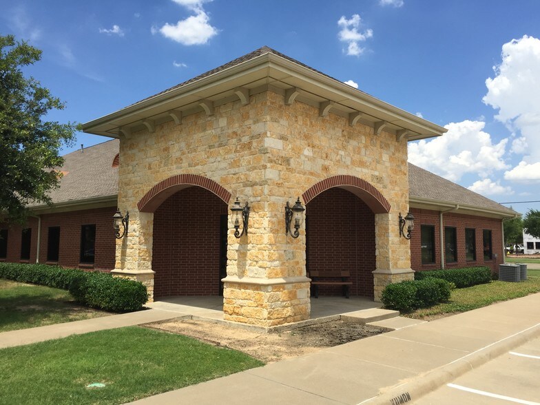 More Photos Of 255 S Denton Tap Rd, Coppell Medical For Lease