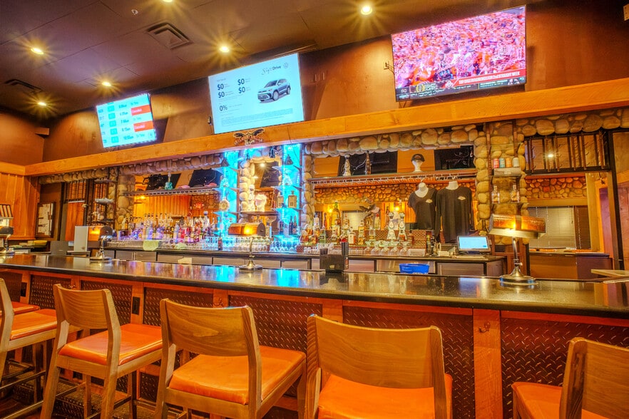 More Photos Of 891 De Marco Dr, Henderson Restaurant For Lease