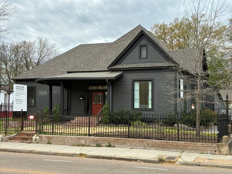 Primary Photo Of 981 S Cooper St, Memphis Freestanding For Sale