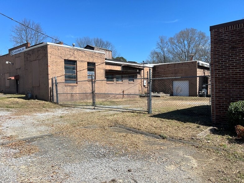 More Photos Of 503 N Duke St, LaFayette Industrial For Sale