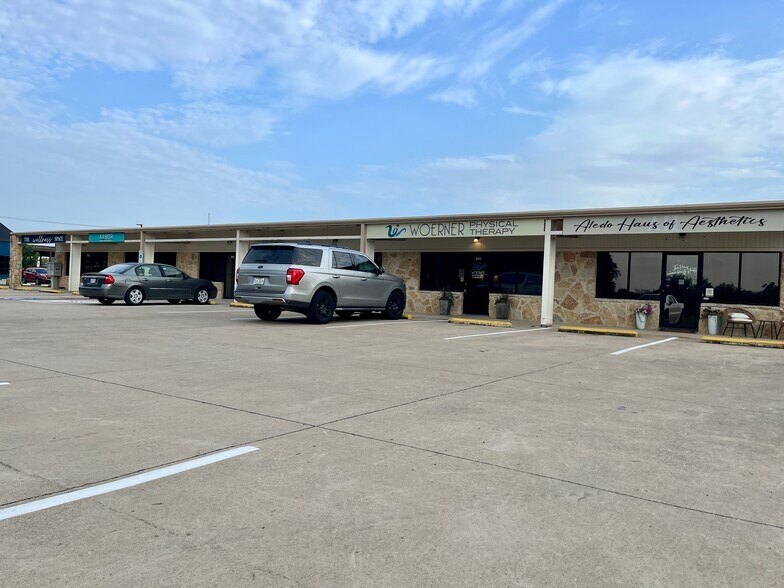 More Photos Of 9899 E Bankhead Hwy, Aledo Unknown For Lease