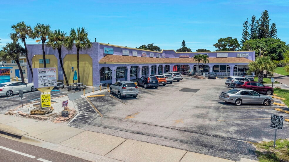 Primary Photo Of 1401 Gulf Blvd, Indian Rocks Beach General Retail For Sale