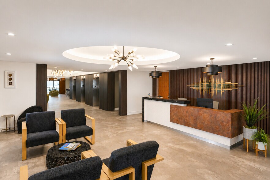 More Photos Of 2 S Biscayne Blvd, Miami Coworking Space