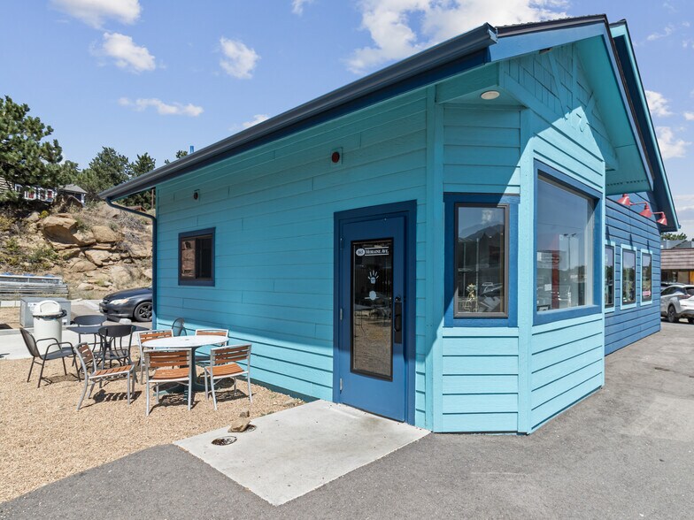 More Photos Of 865 Moraine Ave, Estes Park Restaurant For Sale