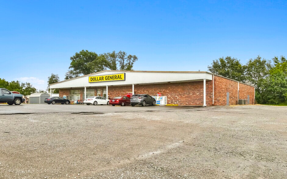 More Photos Of 1217 Us Highway 45 N, Eldorado Storefront For Sale