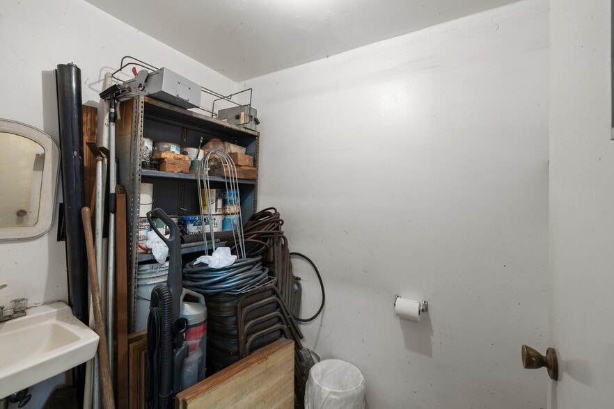 More Photos Of 705 37th St, Oakland Land For Sale