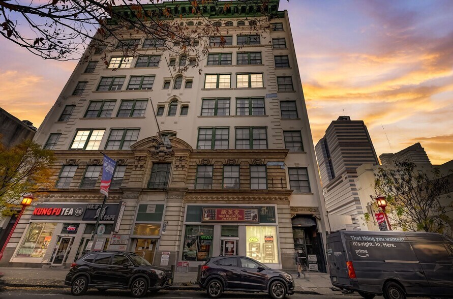 More Photos Of 1008-1010 Arch St, Philadelphia Apartments For Lease