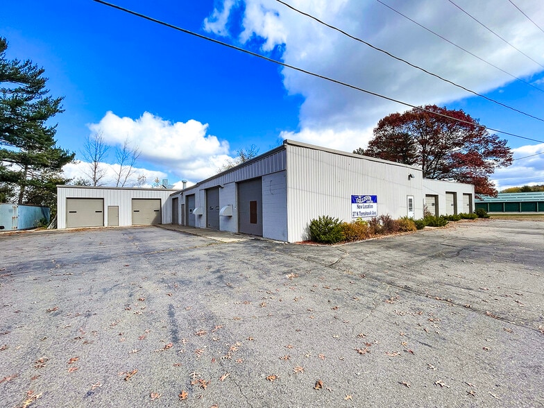 Primary Photo Of 459 Southgate Dr, Tomahawk Industrial For Sale