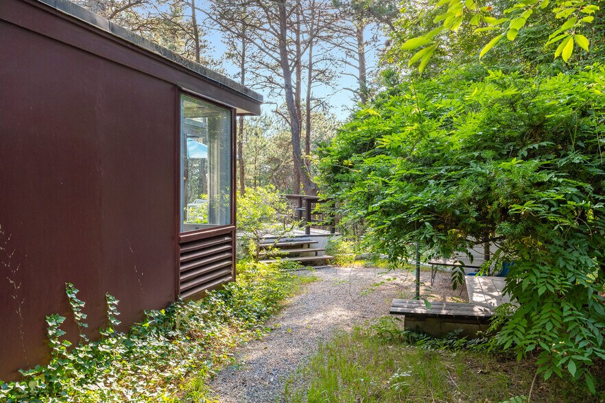 More Photos Of 25 Way 055., Wellfleet Apartments For Sale