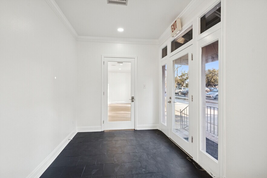 More Photos Of 7219 Perrier St, New Orleans Office For Lease