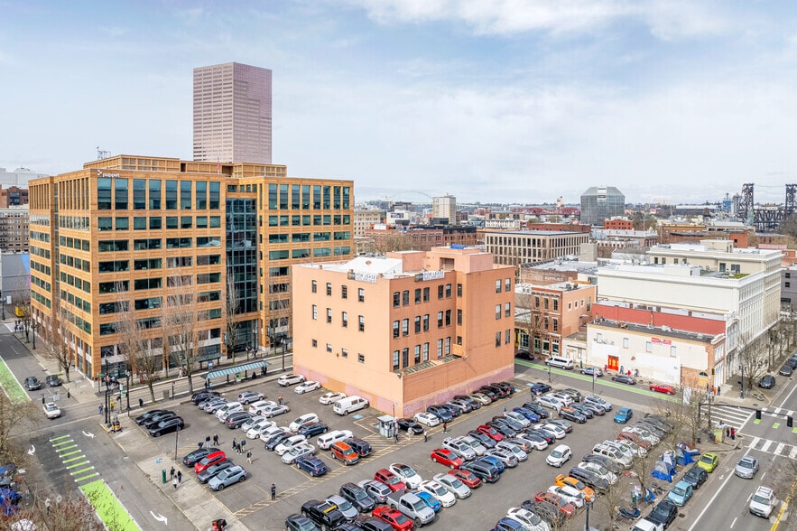 More Photos Of 308 SW 1st Ave, Portland Office For Lease