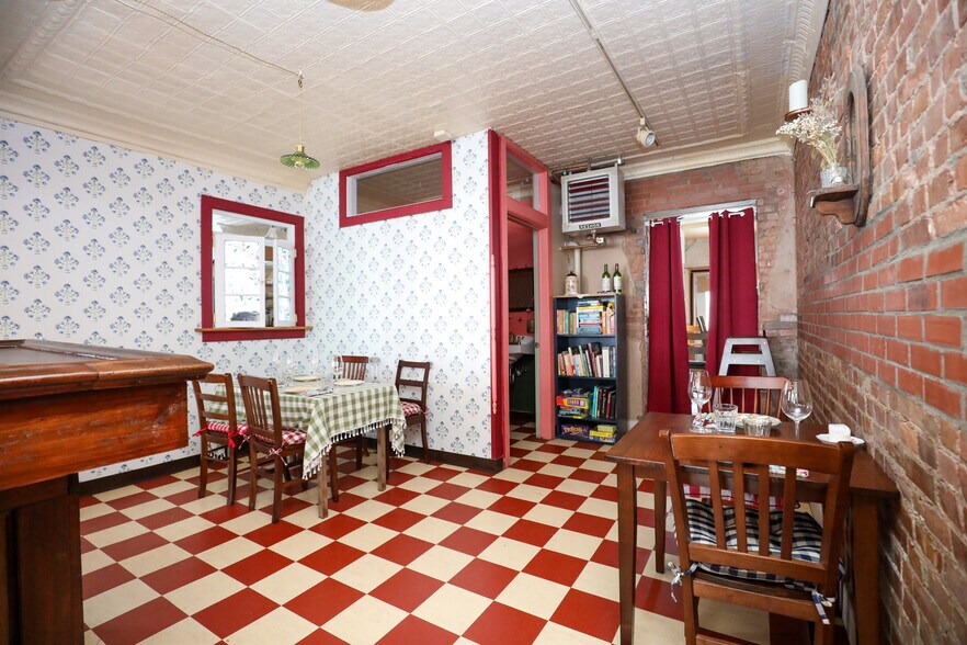 More Photos Of 407 Main st, Rosendale General Retail For Lease
