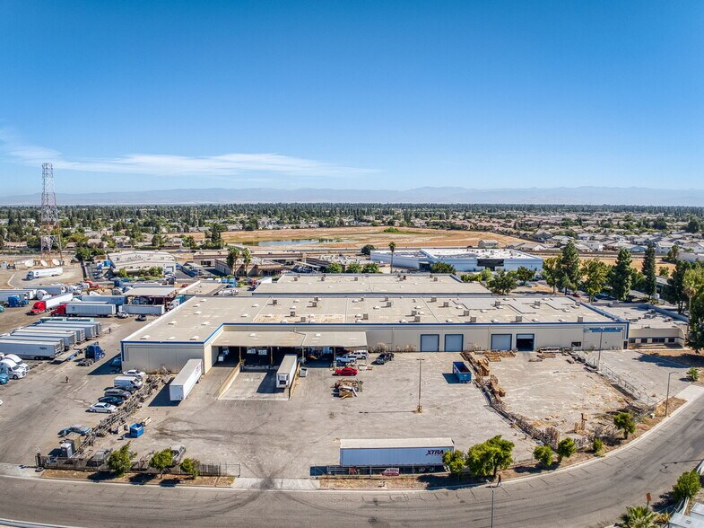 More Photos Of 5333 N Cornelia Ave, Fresno Warehouse For Sale