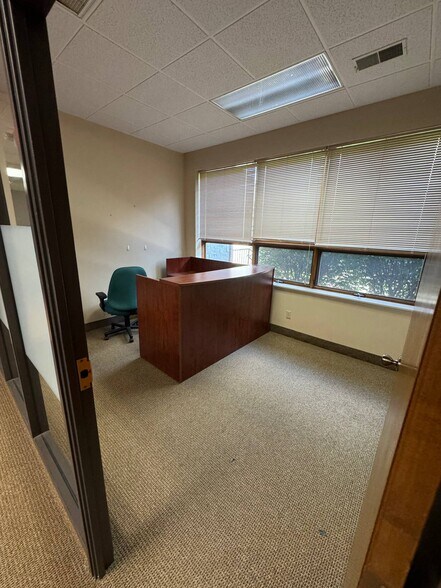 More Photos Of 70 W Streetsboro Rd, Hudson Self Storage For Lease