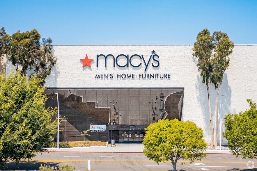 More Photos Of 21712 Hawthorne Blvd, Torrance General Retail For Lease