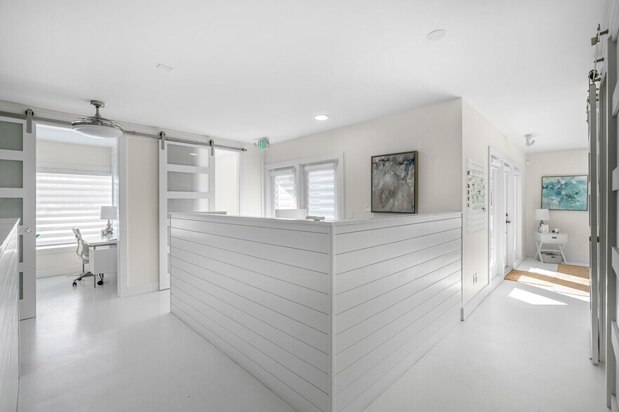 More Photos Of 9300 N A1A, Vero Beach Freestanding For Sale