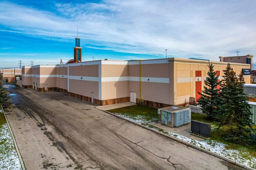 More Photos Of 3015-3155 Argentia Rd, Mississauga Unknown For Lease