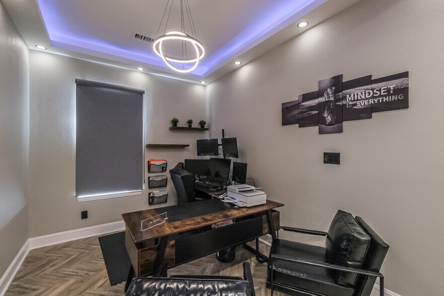 More Photos Of 134 Eldridge Rd, Sugar Land Office Residential For Lease