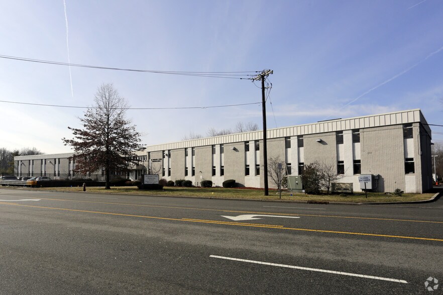 More Photos Of 369 Passaic Ave, Fairfield Office For Sale