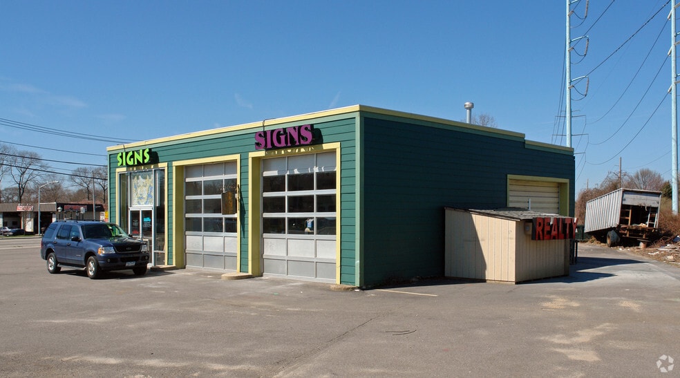 More Photos Of 465 Route 25A, Mount Sinai Freestanding For Lease