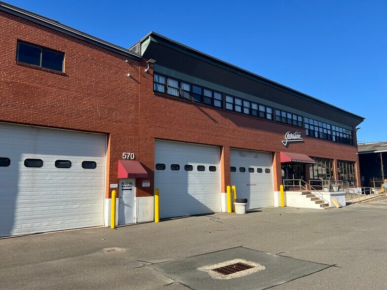 More Photos Of 570 Tolland St, East Hartford Distribution For Sale