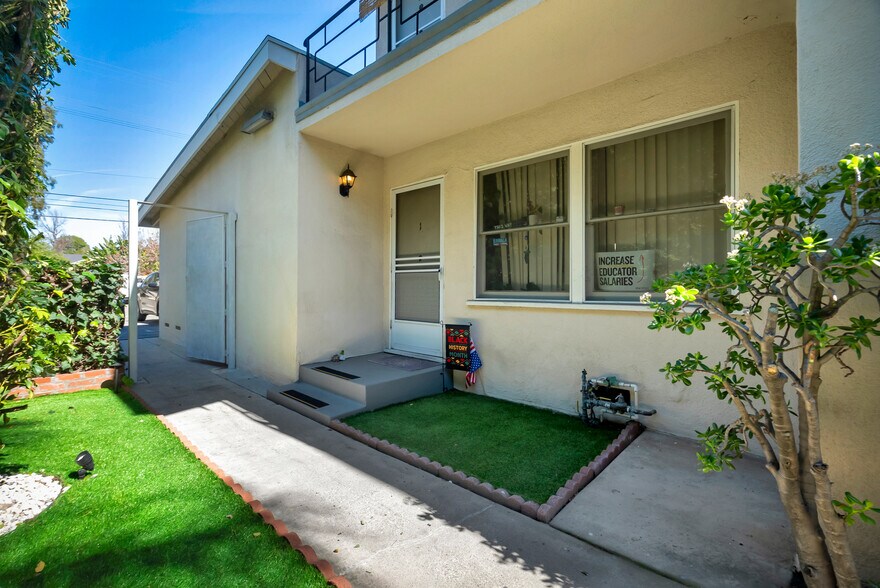 More Photos Of 14722 Magnolia Blvd, Sherman Oaks Apartments For Sale
