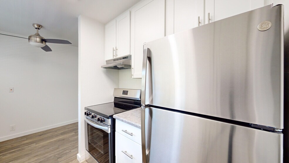 More Photos Of 109 Professional Center Pky, San Rafael Apartments For Sale