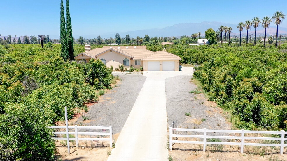 More Photos Of 8715 Dufferin Ave, Riverside Land For Sale
