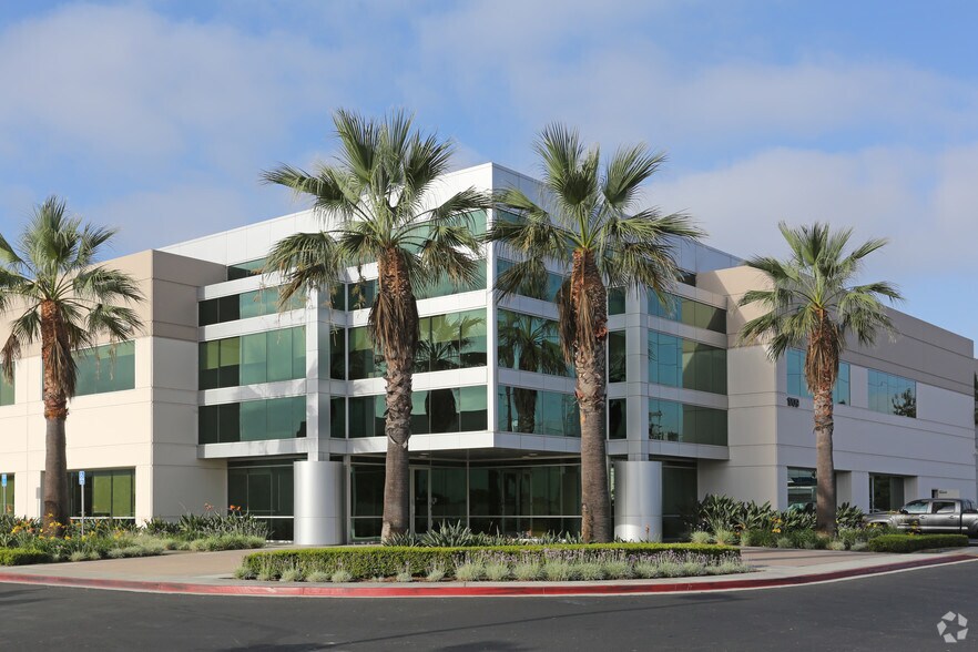 Primary Photo Of 1709 Apollo Ct, Seal Beach Manufacturing For Lease