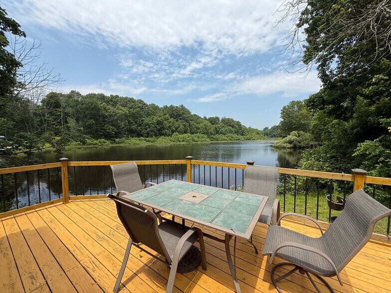 More Photos Of 561 Foundry St, South Easton Specialty For Lease