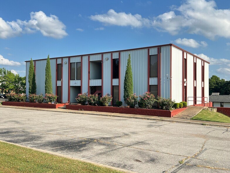 Primary Photo Of 800 NE 63rd St, Oklahoma City Loft Creative Space For Lease