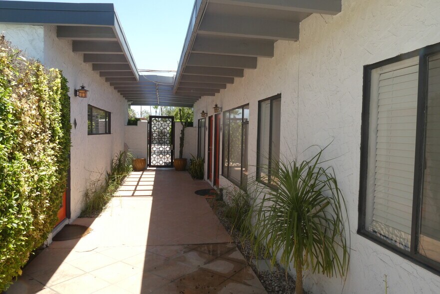 More Photos Of 222 W Via Sol, Palm Springs Apartments For Sale