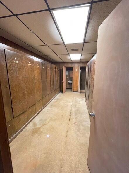 More Photos Of 854 Highway 397, Lake Charles Warehouse For Lease