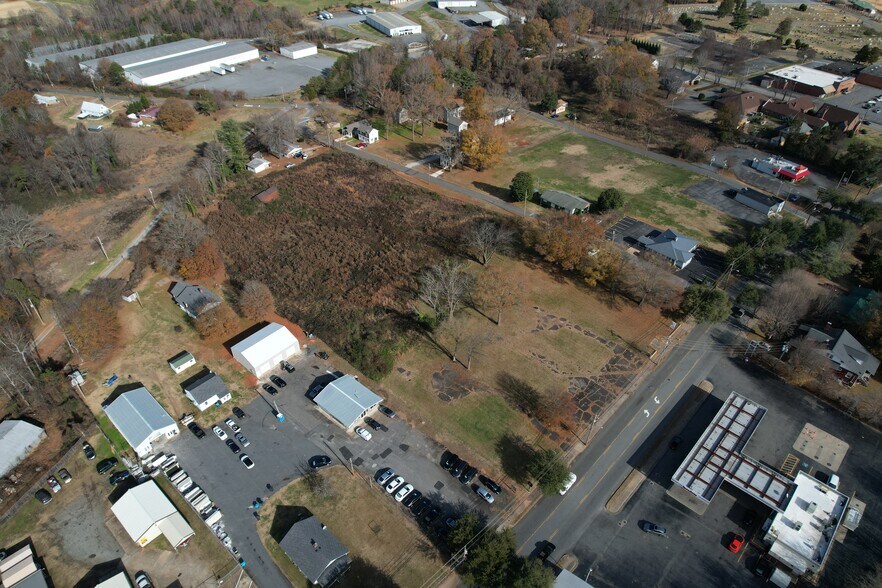 More Photos Of 0 Gettys St, Forest City Land For Sale