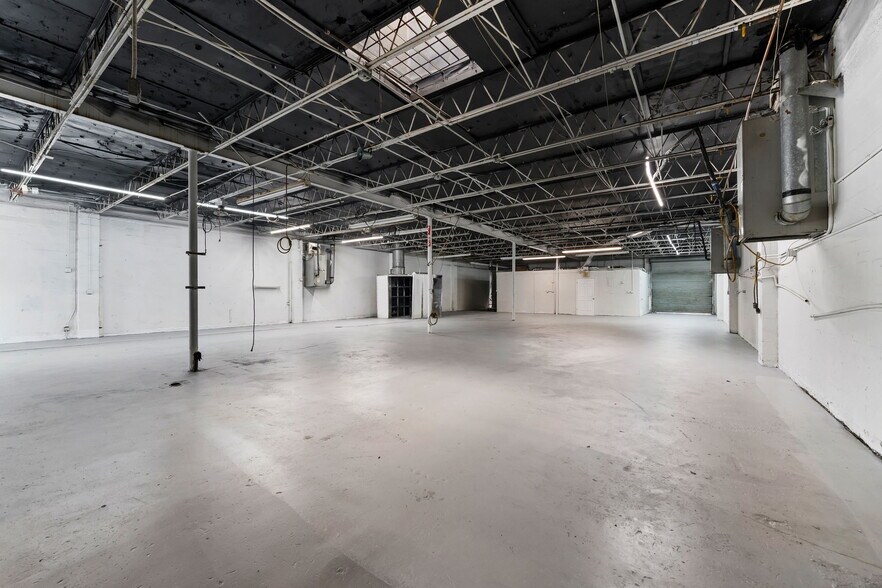 More Photos Of 709 NW 8th Ave, Fort Lauderdale Warehouse For Lease