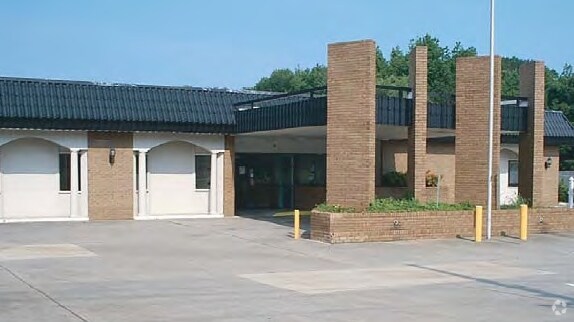 More Photos Of 1060 Franklin Rd, Marietta Daycare Center For Sale