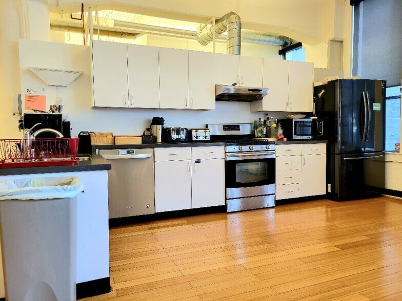 More Photos Of 425 2nd St, San Francisco Loft Creative Space For Lease