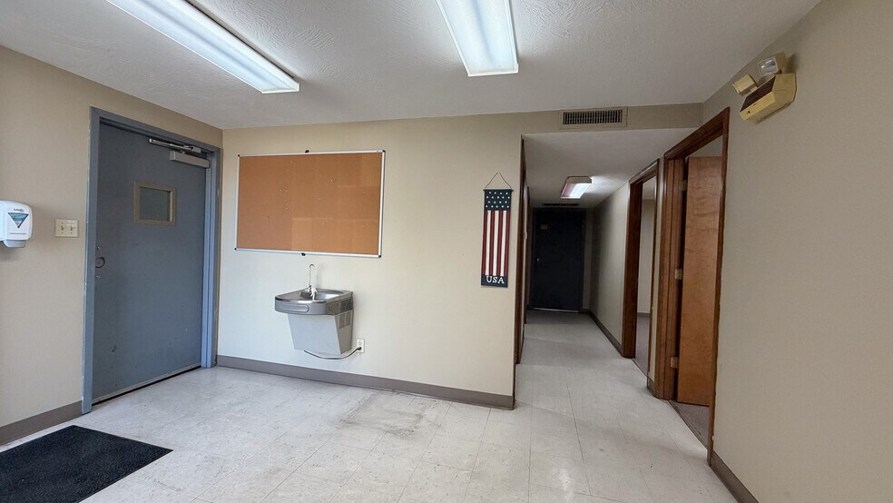 More Photos Of 310 S Union Ave, Springfield Manufacturing For Lease