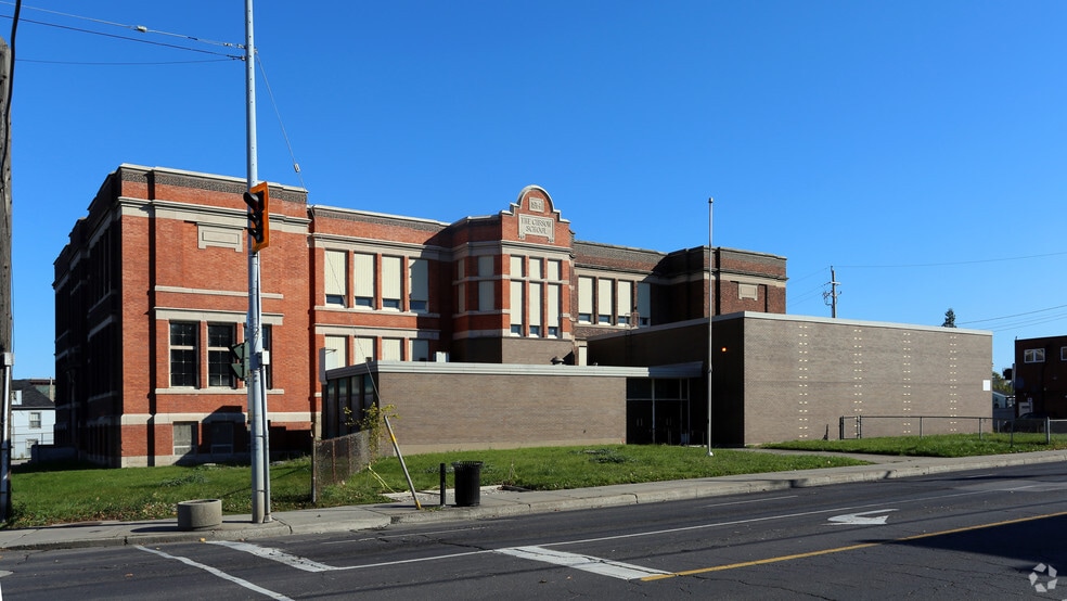 Primary Photo Of 601 Barton St E, Hamilton Public Library For Sale
