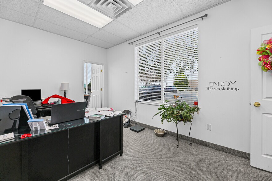 More Photos Of 494 E 2400 N, Tooele Office For Lease