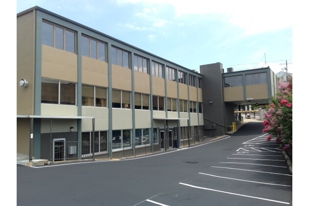 More Photos Of 40-44 N French Broad Ave, Asheville Medical For Lease