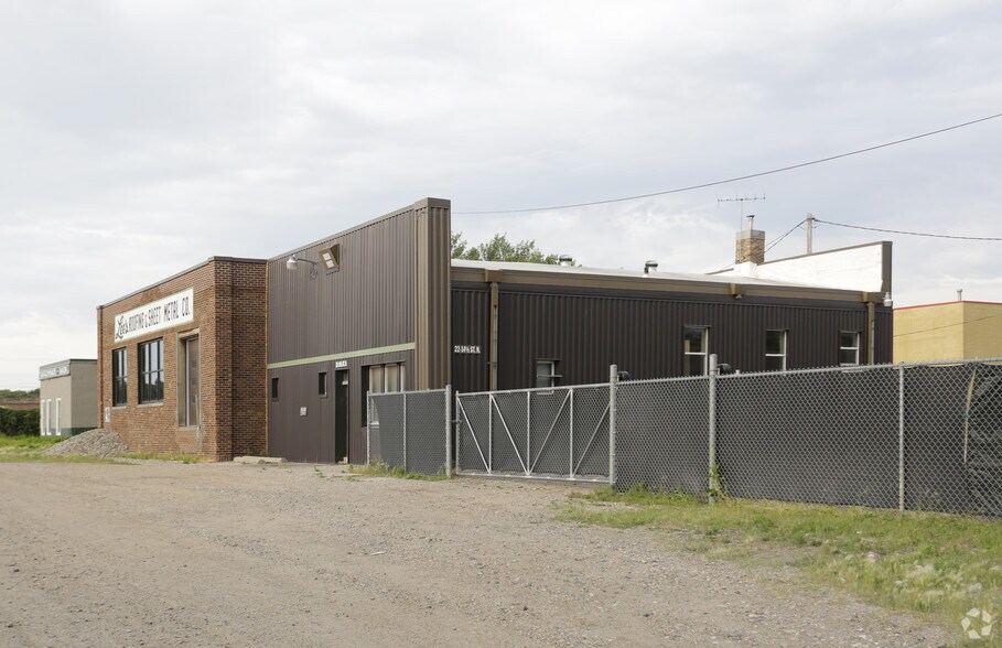 More Photos Of 22 14th 1/2 St, Fargo Warehouse For Sale