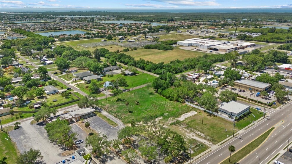 More Photos Of 610 N US Highway 41, Ruskin Land For Sale