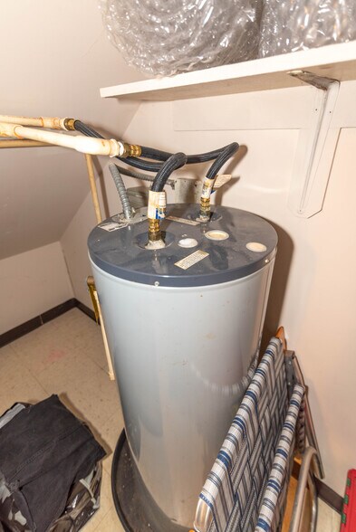 More Photos Of 303 Crusader Rd, Cambridge Multifamily For Sale