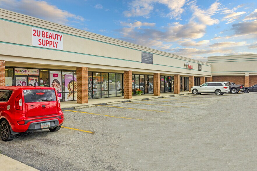 More Photos Of 156-120 Eighth St, Helena Storefront For Lease