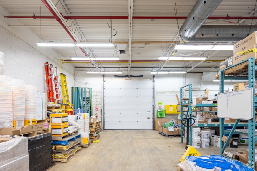 More Photos Of 75 City View Dr, Toronto Industrial For Sale