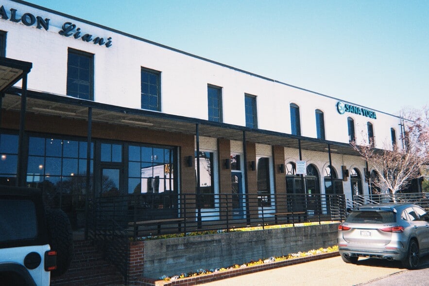 More Photos Of 1789-1799 Kirby Pky, Memphis General Retail For Sale