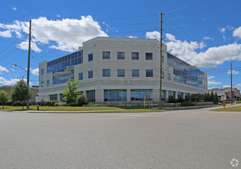 More Photos Of 1 Gateway Blvd, Brampton Office For Lease