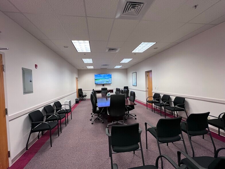 More Photos Of 235 Promenade St, Providence Office For Lease